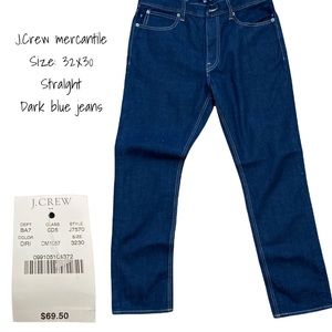 J.Crew mercantile
Size: 32×30
straight
Dark blue jeans